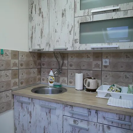 Santino's South Studio - Suitable For Travels Apartmán *